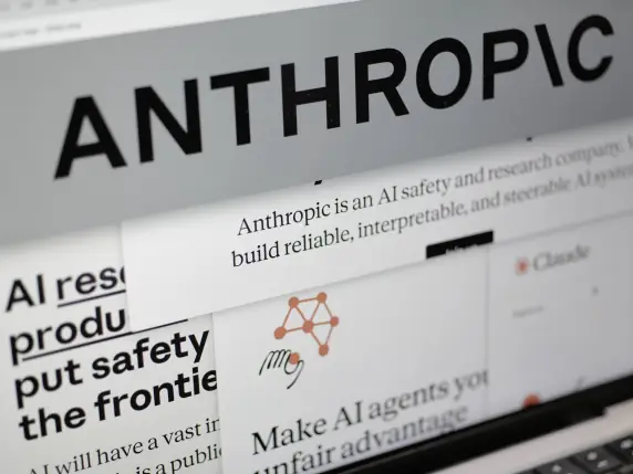 Anthropic: Banche a rischio con l’AI.